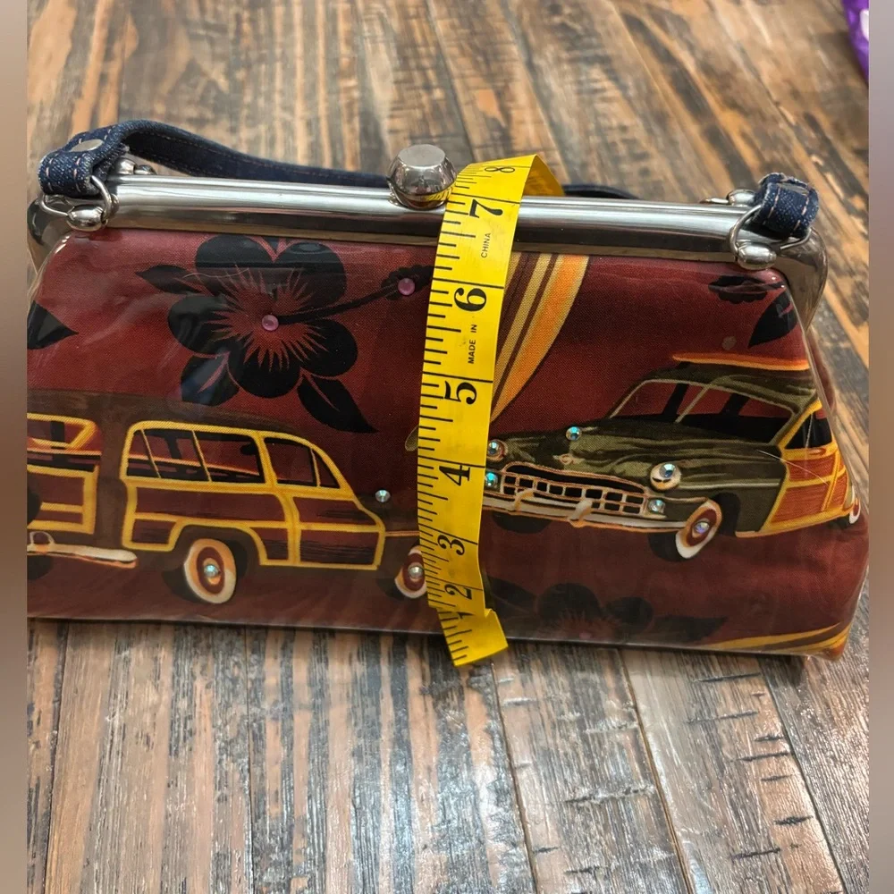 M. Andonia Y2K Wagon Motif Hand Bag - Picture 13 of 15